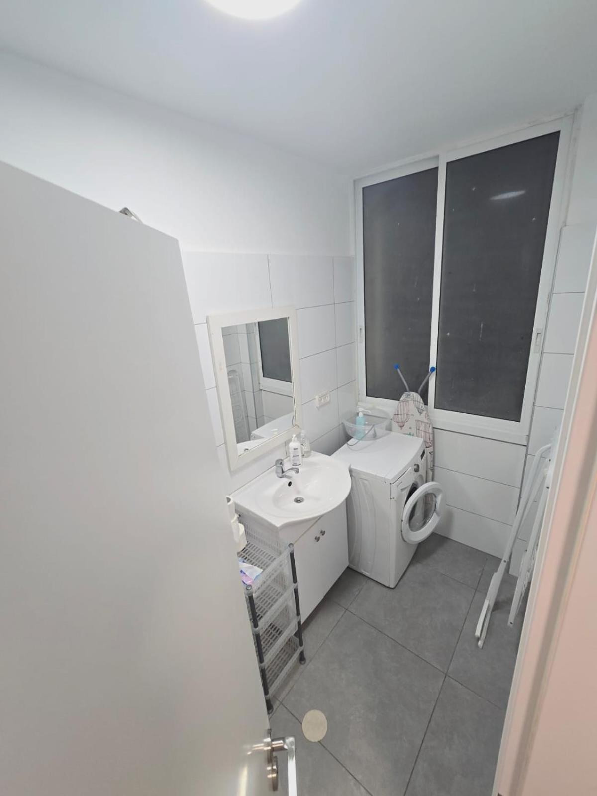 Gk Apartment Harmony 바트얌 외부 사진