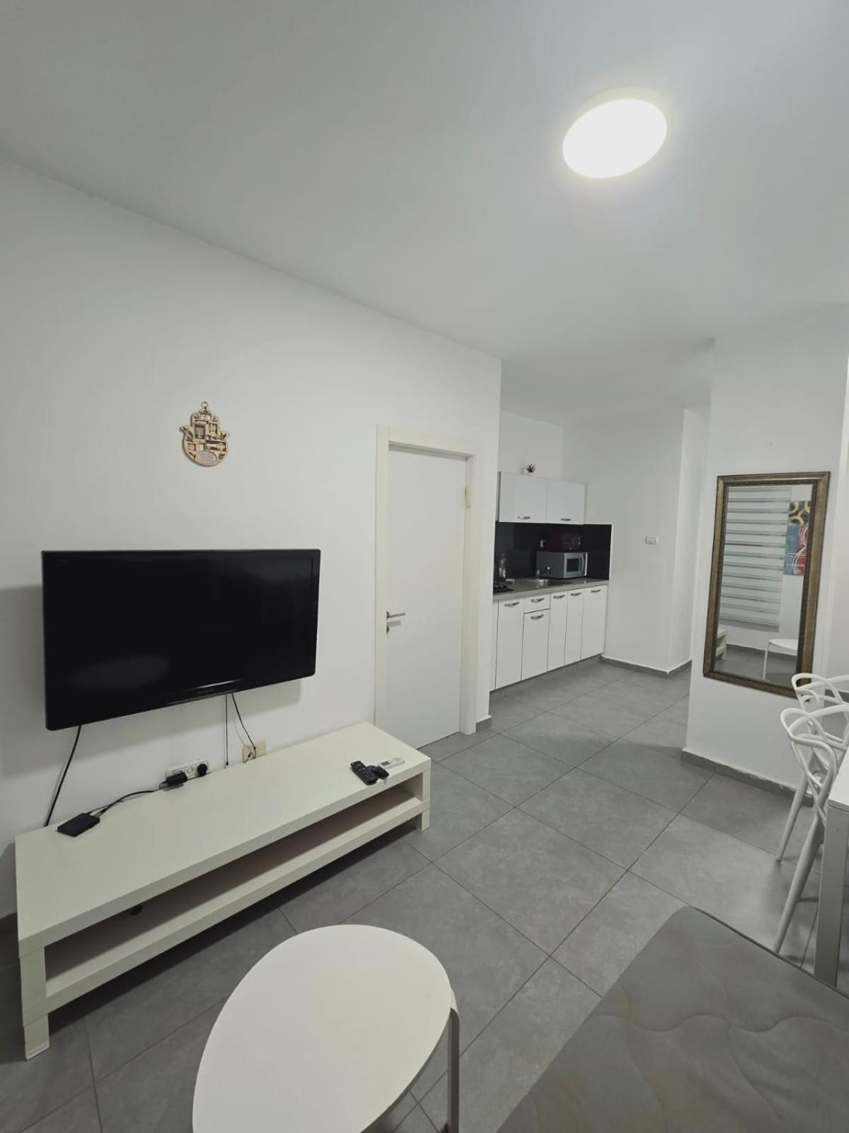 Gk Apartment Harmony 바트얌 외부 사진