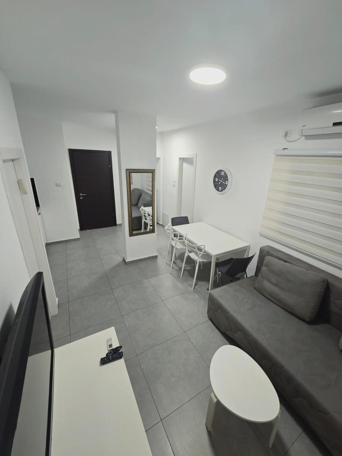 Gk Apartment Harmony 바트얌 외부 사진